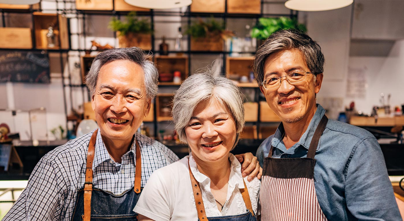 multigenerational family that runs a business together