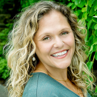 Bryn Mars Monahan headshot