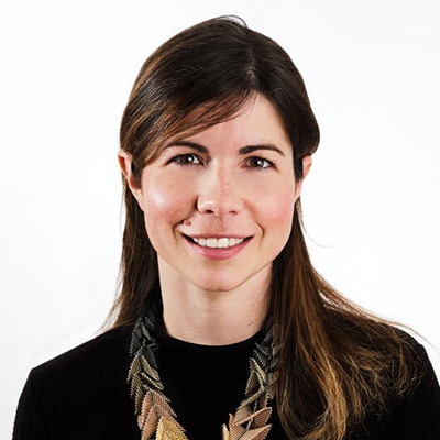 Melanie Richards headshot