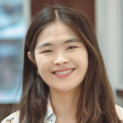 Qiuyue Lyu headshot